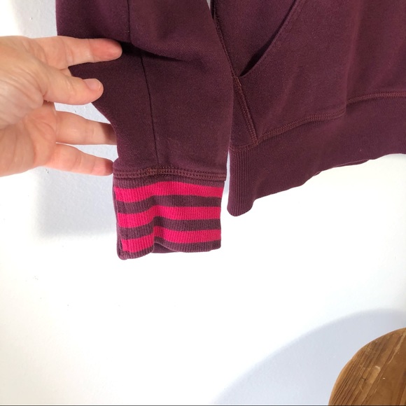 ⭐️ Adidas Burgundy Plum Wine Women's Hoodie MEDIUM - Picture 6 of 13